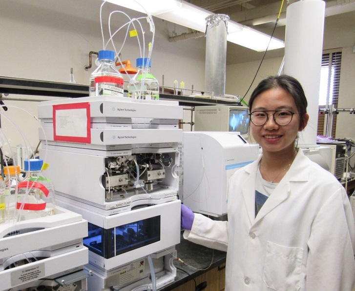 Winnie Chen lab pic