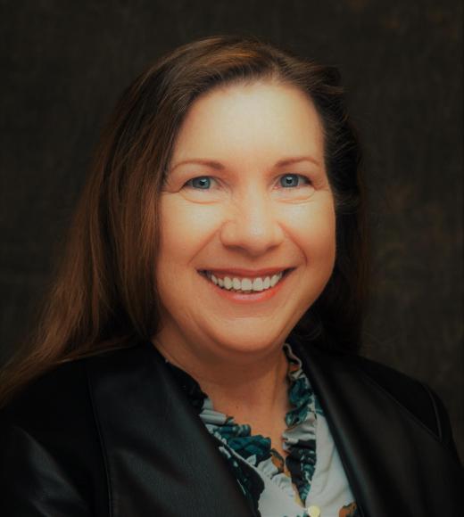 Headshot photo of Dee Clark